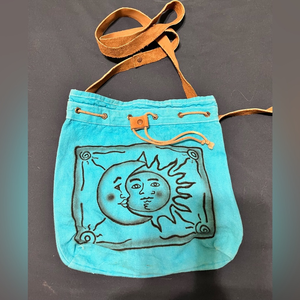 Retro 80’s style shoulder bag- bright turquoise